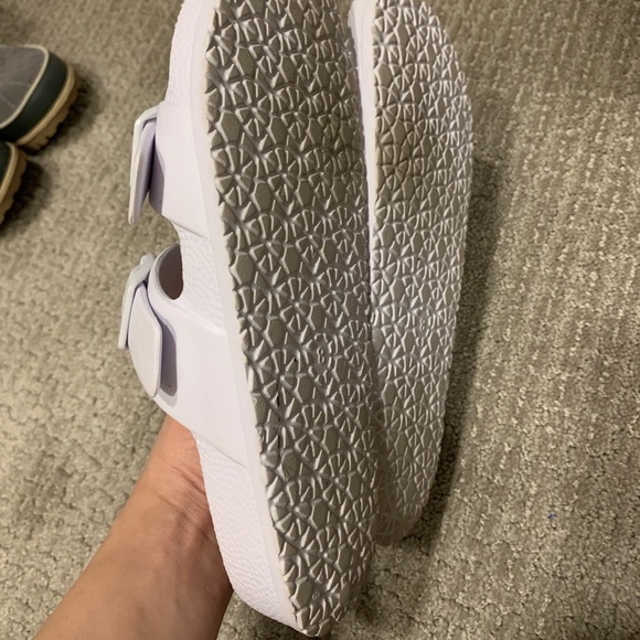 Sand & Shore Slip On Sandals - Picture 2 of 3